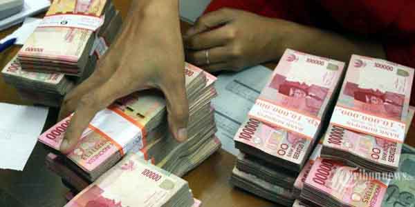 Rupiah Makin Terperosok, BI Masih Bilang Oke