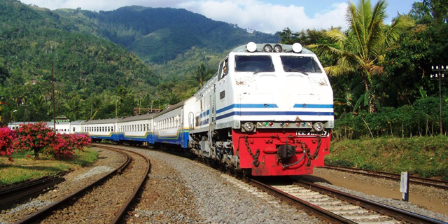 Tol Cipali Bakal Berimbas Pada Jumlah Penumpang Kereta