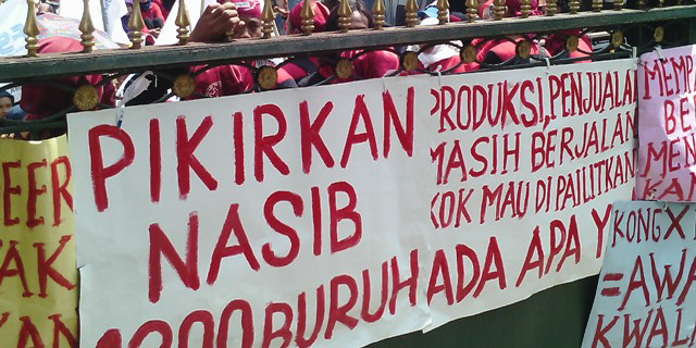 PT Nyonya Meneer Terancam Bangkrut