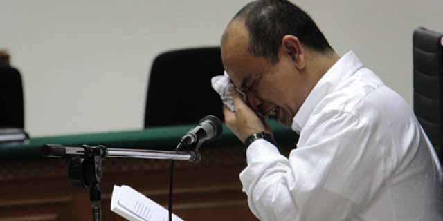 Suap Gubernur Riau, Gulat Manurung Divonis Tiga Tahun Penjara