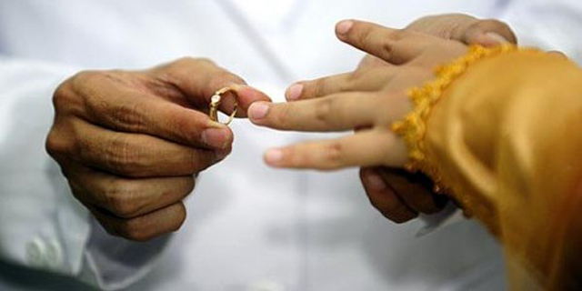 Praktik Nikah Siri Online Bentuk Pembodohan Kaum Perempuan