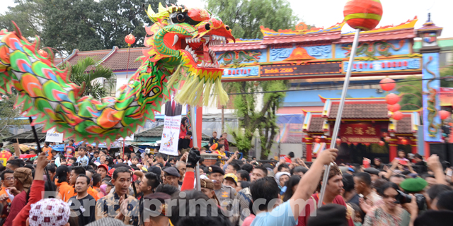 Hiburan Alternatif, Festival Cap Go Meh Disaksikan Puluhan Ribu Warga