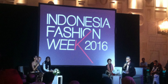 Model Pakaian  Wanita Online Hadir Di Pagelaran Indonesia Fashion Week 2016