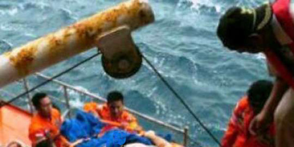 Korban AirAsia Belum Ditemukan, Keluarga Akan Patungan Bayar Penyelam