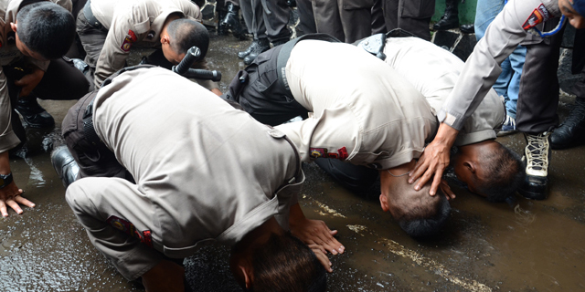 Soal Polisi Sujud Syukur, Wakapolri: Yang Sujud Polri Apa Orangnya?