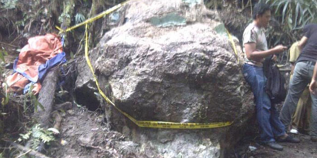 Ini Batu Giok 20 Ton Yang Jadi Rebutan Warga Nagan Raya
