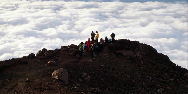 3 Mahasiswa UPN Veteran Yogya Hilang di Gunung Slamet