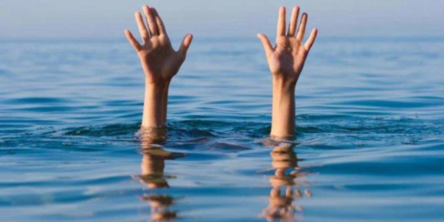 Delapan Wisatawan Lokal Tewas Tergulung Ombak