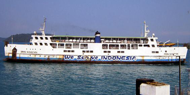 Kapal Ferry di Merak Dengan Fasilitas Mewah