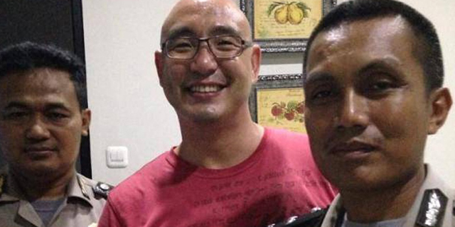 Ngaku Salah, Pelaku Posting ‘Polisi Rasis’ Di Facebook Minta Maaf