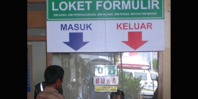 Ilustrasi pengurusan SIM.