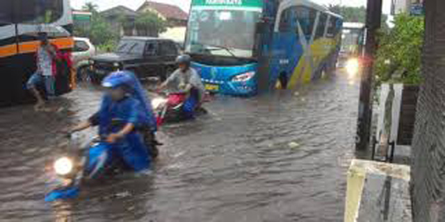 Banjir Yogyakarta Mencapai 1 Hingga 3 Meter, Sejumlah Akses Terputus