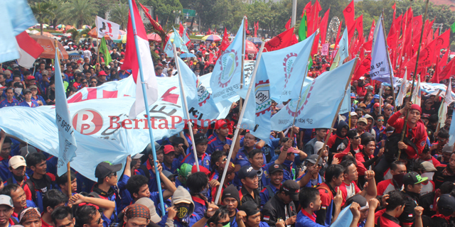 Bukan Sekadar Perayaan, May Day Tuntut Jokowi Penuhi Janji