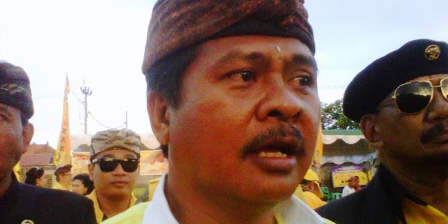 Kubu Ical di Atas Angin, Ketua Golkar Bali Semedi di Gunung