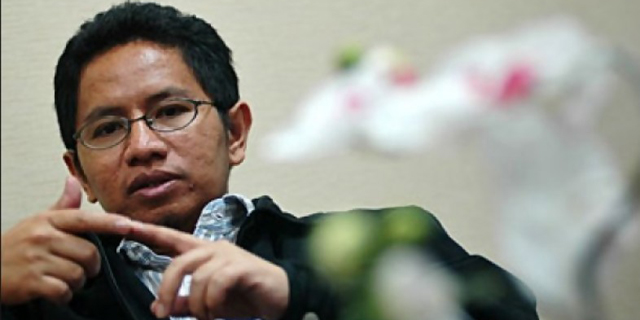 Tjatur Akan Mundur Dari Ketua Fraksi PAN