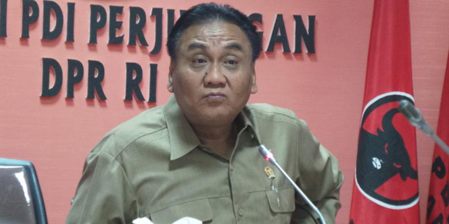 Fraksi PDIP Minta Penjelasan Presiden Soal Pembatalan Pelantikan BG