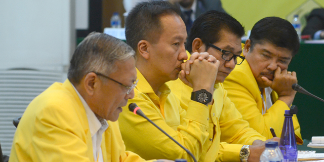 Kubu Agung Segera Merombak Fraksi Golkar