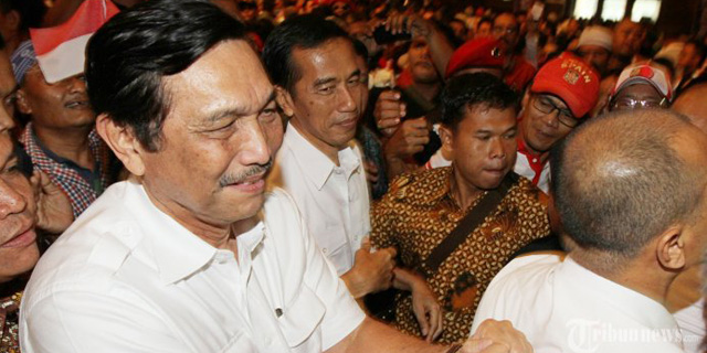 Bakal Dilantik Jadi Menteri, Luhut Dilarang Jokowi ke Bandung
