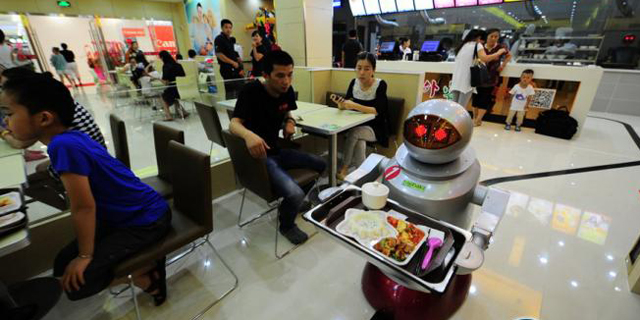 Dua Miliar Pekerjaan Akan Direbut Robot Pada 2030