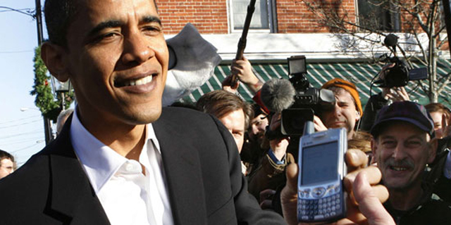 Obama Dilarang Gunakan iPhone, Mengapa?