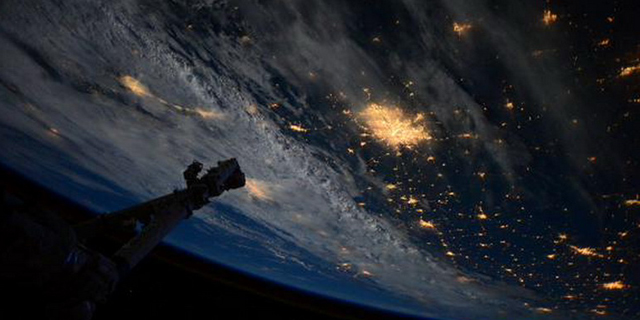 Inilah Foto Bumi Hasil Jepretan Astronot Luar Angkasa