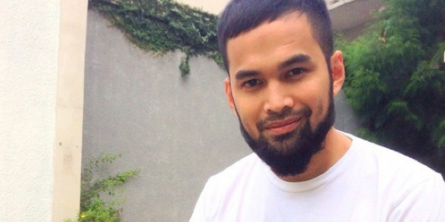 Teuku Wisnu Enggan Cukur Janggut Demi Sebuah Pekerjaan