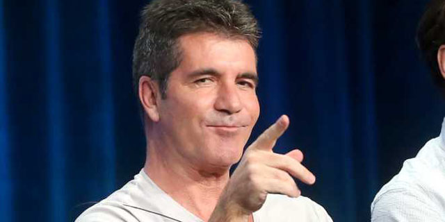 Cerita Simon Cowell Pingsan Dihipnotis Anjing