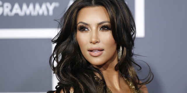 Wow, Kim Kardashian Ngaku Bercinta 500 Kali Sehari