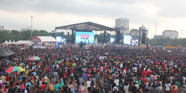 FOTO: Konser Drugs Free Asia-Africa Di Monas Rusuh