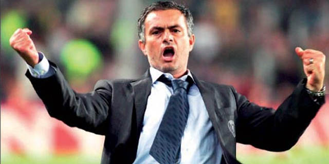 Chelsea Unggul 7 Poin dari City, Mourinho Gembira