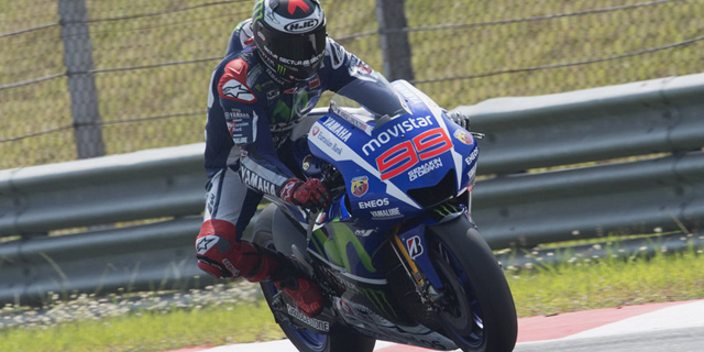 Lorenzo Pimpin Free Practice 3 MotoGP Jerez