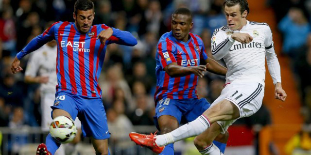 Taklukkan Levante 2-0, Real Madrid Kembali Pepet Barca