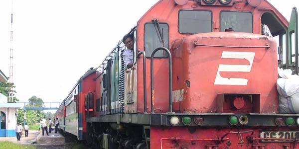 5 Januari, Puncak Arus Balik Kereta Api Dari Semarang