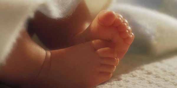 Bayi Merah Ditemukan Di Gerobak Jualan Es