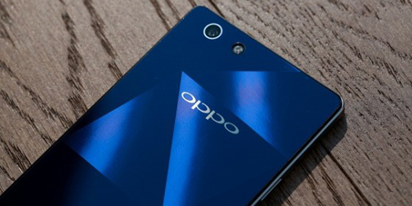Baru Diluncurkan, Oppo R1C Dijual Rp5 Jutaan