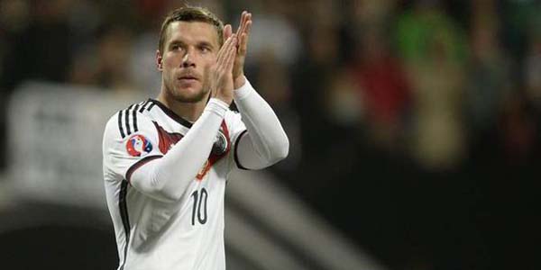 Dipinjam Inter, Podolski Siap Antar Rebut Gelar Juara