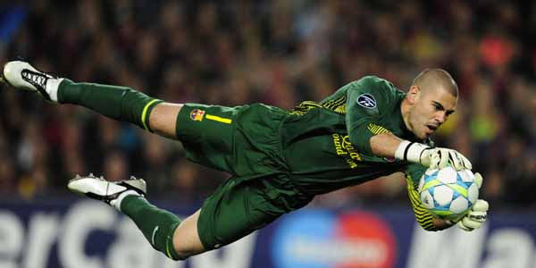 Victor Valdes Jadi Pemain Perdana Yang Dibeli MU Tahun 2015
