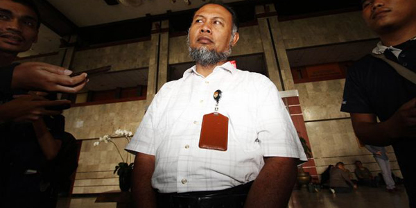 Tolak Makanan dari Penyidik, Bambang Isi Waktu dengan Baca Al-Quran