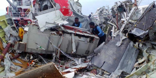Kokpit Pesawat AirAsia QZ8501 Ditemukan