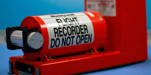Setelah Selesai, Black Box QZ 8501 Dikembalikan Ke AirAsia