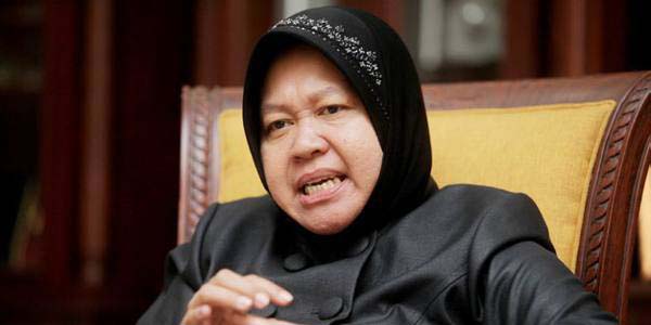 Wali Kota Risma Dampingi Anak-Anak Ahli Waris Korban Air Asia Hingga Mandiri