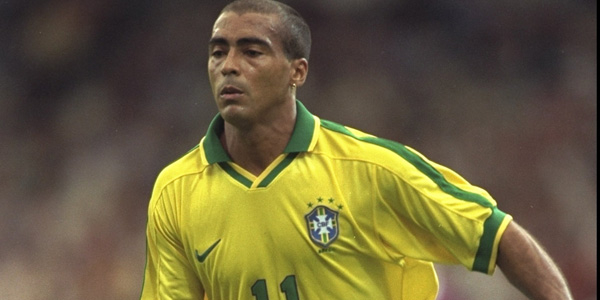 Wow, Romario Pacari Gadis Seksi 19 Tahun