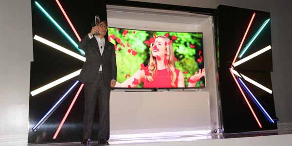 Samsung Hadirkan TV JS9500 Bergambar Lebih Terang