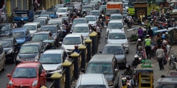 Bertemu Gubernur, Polda Metro Bahas Pembatasan Usia Mobil