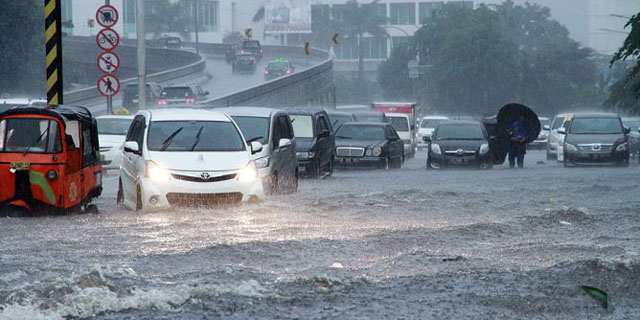 Beberapa Tol Ibu Kota Terendam Banjir