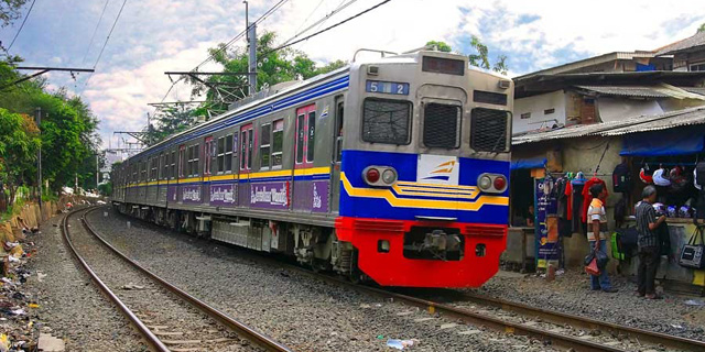 Ada 106 Perlintasan KA di Jakarta Tanpa Penjaga