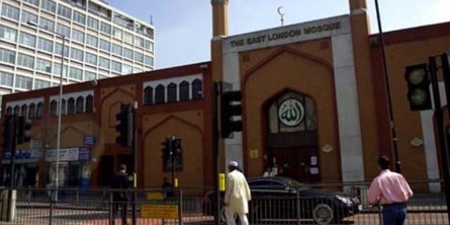 Pasca Kasus Terorisme, Masjid Inggris Buka Pintu untuk Non Muslim