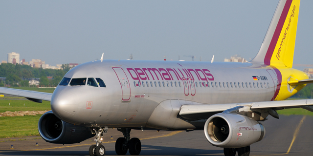 Kopilot Diduga Tabrakkan Germanwings Karena Patah Hati