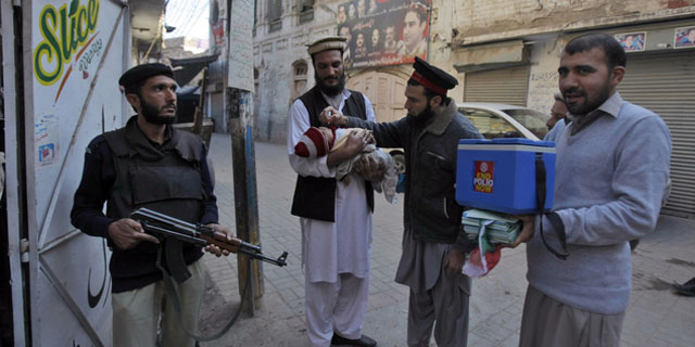 Ratusan Orang Tua di Pakistan Ditangkap Karena Tolak Kampanye Imunisasi Polio