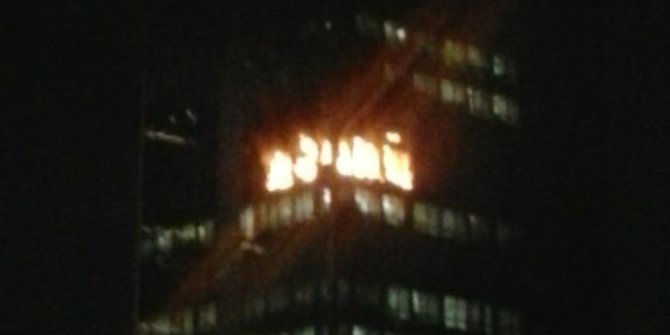 Wisma Kosgoro Thamrin Terbakar, Puluhan Mobil Pemadam Dikerahkan